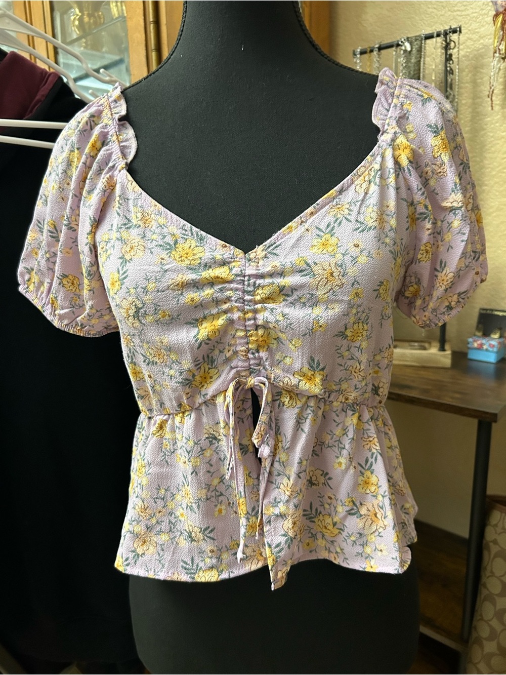 Pink Rose Lavender Floral Lace-Up Peplum Top